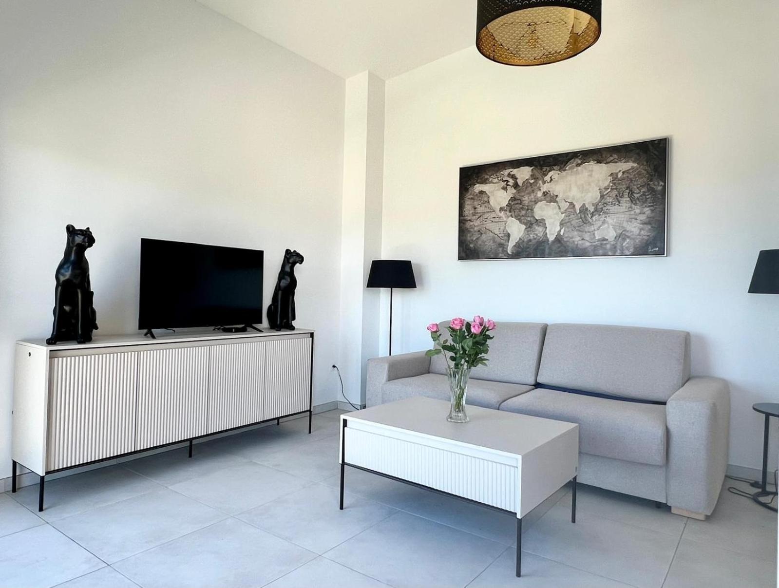 Panoramic Sea View Appartment Blue Pearl Ница Екстериор снимка